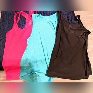 💚 3 for $25 Avia and other various brands of athletic tank tops